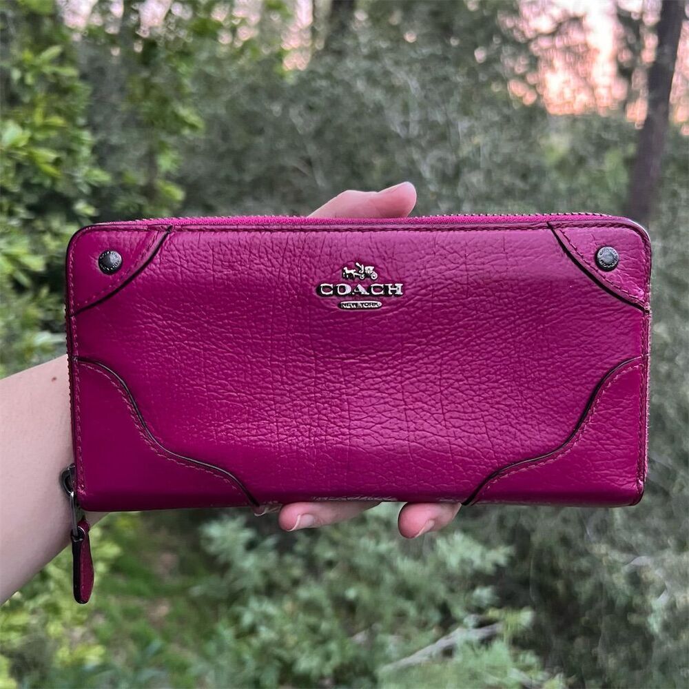 COACH Phone Wallet Mickie Women's PINK Zip-Around with Silver Logo AUTHENTIC